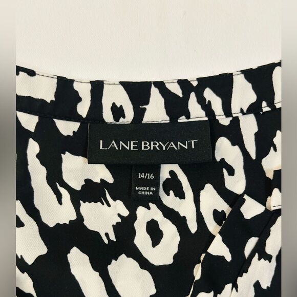 Lane Bryant Split-Back Blouse Animal Print - Picture 6 of 11